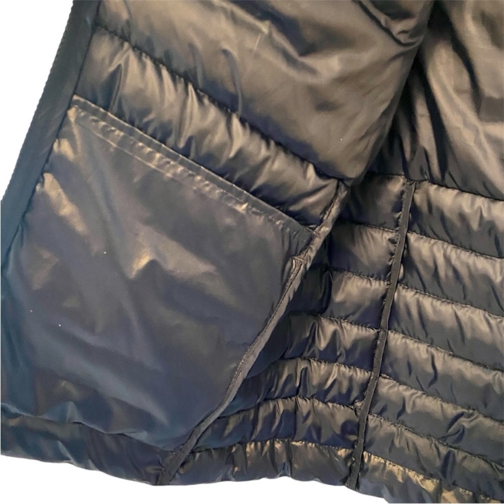 Primary Rainbow Bright Stripe Lightweight Puffer Navy Jacket, Womens size Medium - Picture 7 of 11